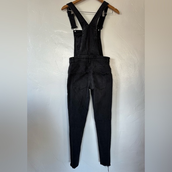Free People Overalls. Size 25R. - Picture 7 of 10